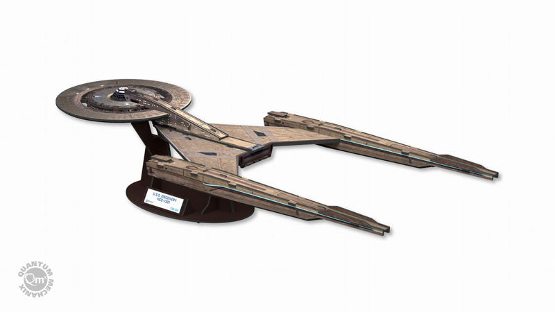 Star Trek / Qraftworks Starship 3D Paper Craft Model: 8-Ship Set