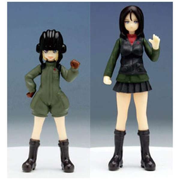 1/35 Girls und Panzer Pravda Girls' High School Figure Set Setsugen no Tatakai desu! Unpainted Kit