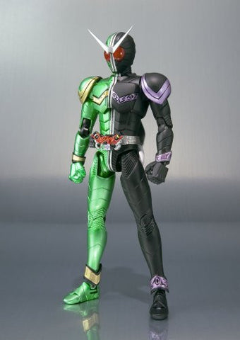Kamen Rider W - Kamen Rider Double Cyclone Joker - S.H.Figuarts - Cyclone Joker (Bandai)
