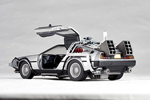 DeLorean Time Machine - Back to the Future Part II