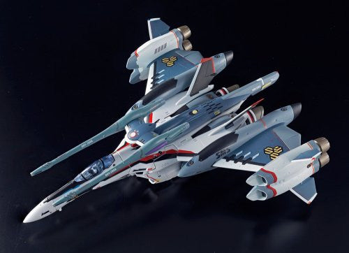 VF-25F Tornado Messiah Valkyrie (Saotome Alto Custom) - Macross Frontier