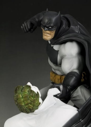 Batman: The Dark Knight Returns - Batman - Joker - ARTFX Statue - 1/6 - Hunt the Dark Knight (Kotobukiya)　