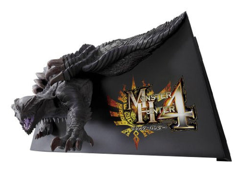 Monster Hunter 4 Multi Stand