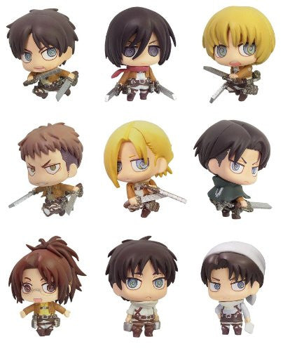 COLOR COLLECTION ATTACK ON TITAN (SET OF 8 PIECES)