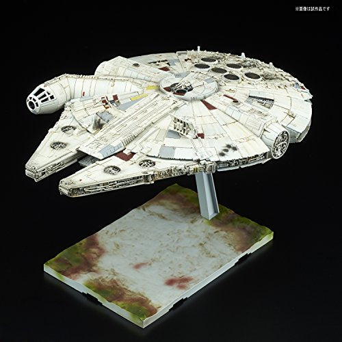 Star Wars: The Last Jedi - Spacecrafts & Vehicles - Star Wars Plastic Model - Millennium Falcon - 1/144 (Bandai)