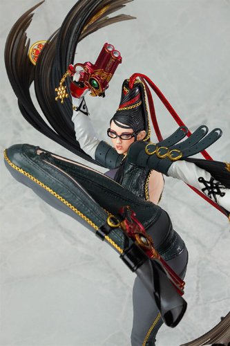 ベヨネッタ Phat!(グッドスマイルカンパニー)　1/7スケール　フィギュア Bayonetta - 1/7 (Phat Company) - Solaris Japan
