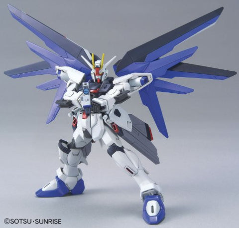 Kidou Senshi Gundam SEED - ZGMF-X10A Freedom Gundam - HG Gundam SEED R15 - 1/144 - Remaster (Bandai)