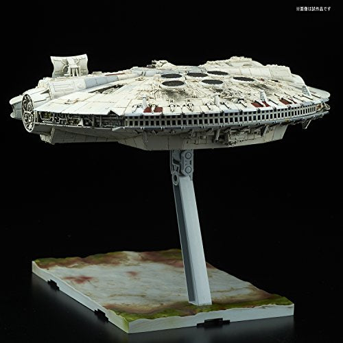 Star Wars: The Last Jedi - Spacecrafts & Vehicles - Star Wars Plastic Model - Millennium Falcon - 1/144 (Bandai)