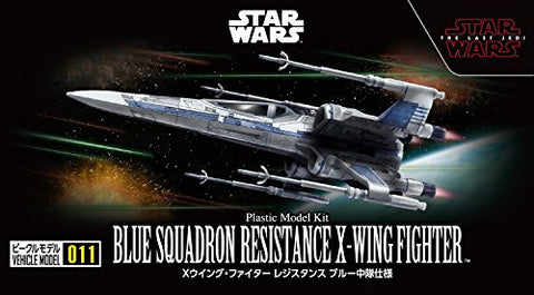 Star Wars: The Last Jedi - Star Wars Plastic Model - Vehicle Model 011 - Blue Squadron Resistance X-wing Fighter (Bandai)