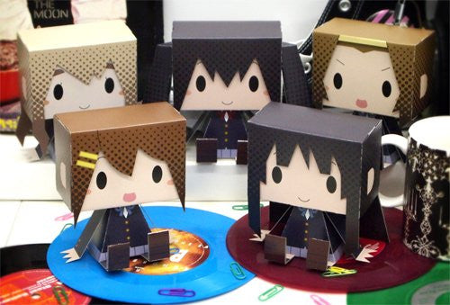 K-ON! (Movie) - Hirasawa Yui - GraPhig #186 - Winter Clothes ver. (Cospa)