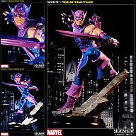 Marvel 1/4 Scale Premium Figure - Hawkeye