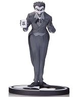 Batman - Joker Black & White Statue: Dick Sprang(Provisional Preorder)