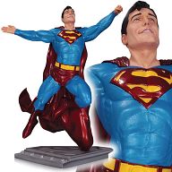 Superman: Man of Steel - Superman Statue by Frank Gehry