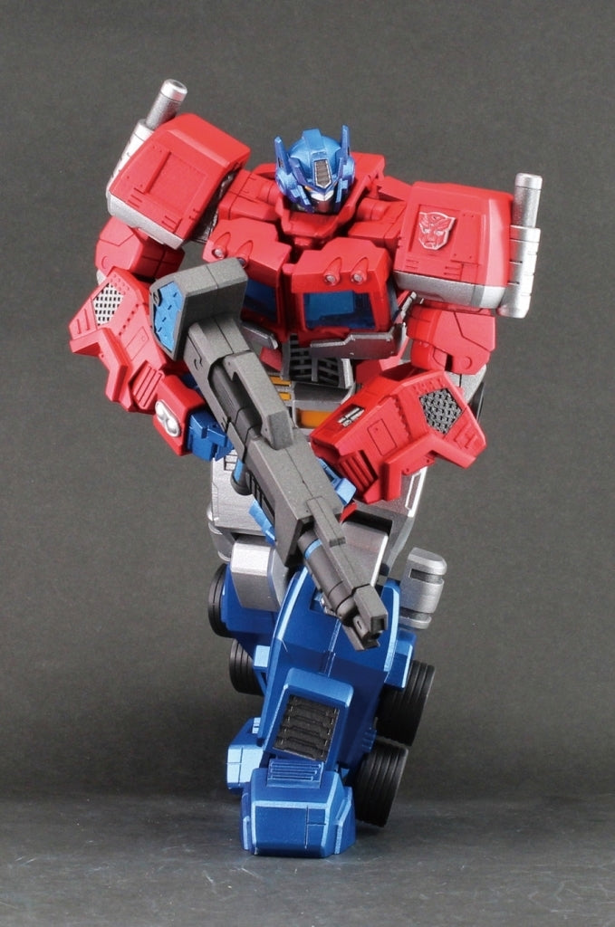 Hero of Steel "Transformers" Convoy