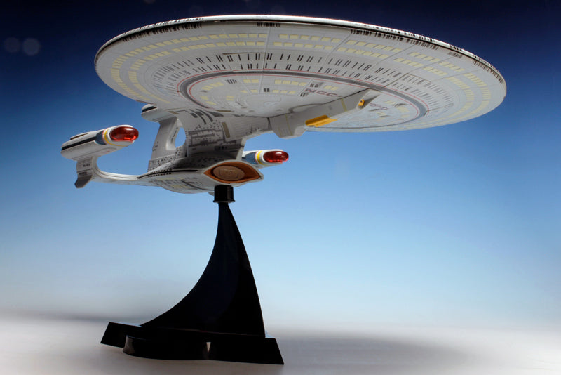 New Star Trek TNG U.S.S. Enterprise NCC-1701D Model Kai