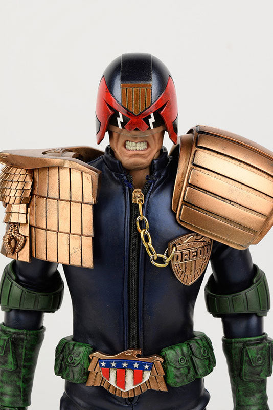 "2000 AD" APOCALYPSE WAR JUDGE DREDD