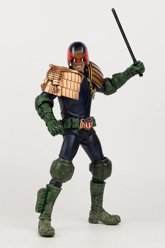 "2000 AD" APOCALYPSE WAR JUDGE DREDD