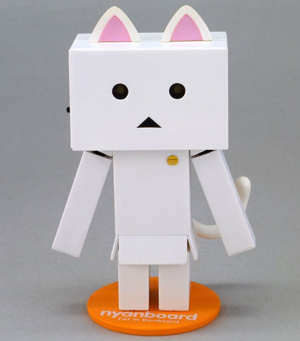 Revoltech Nyanboard Mini Shiro