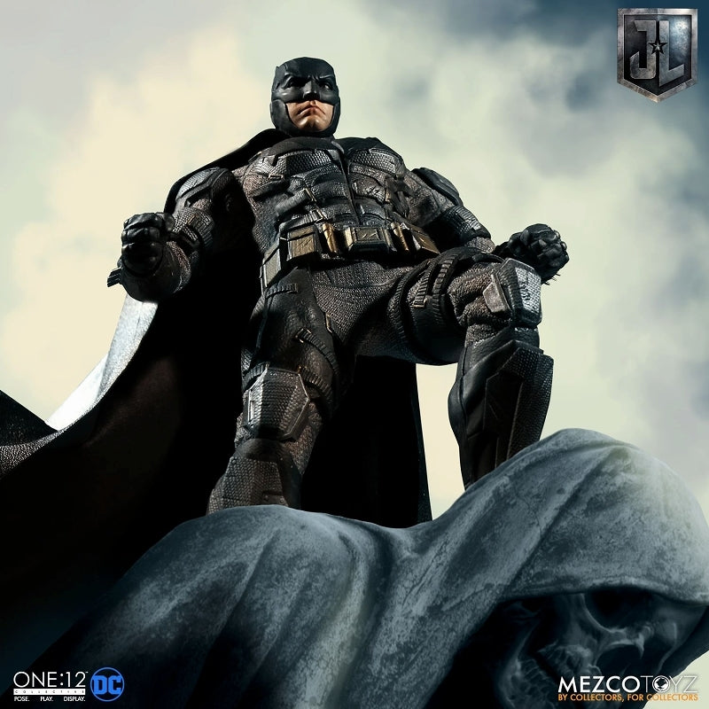 MEZCOTOYZ BATMAN TACTICAL SUIT バットマン
