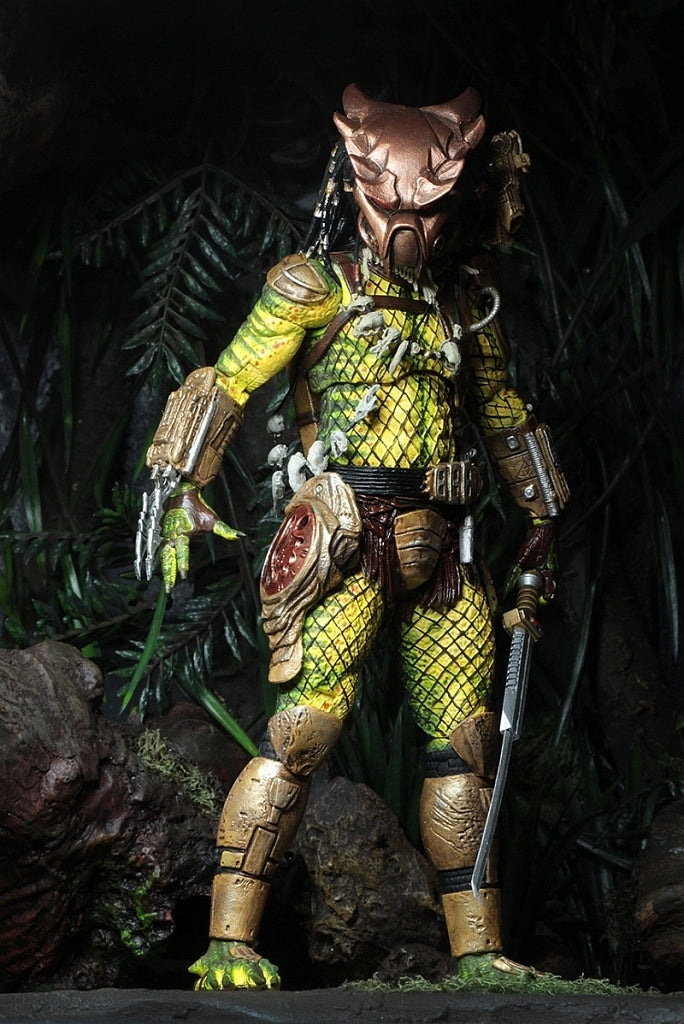 Predator: 1718 - Golden Angel Elder Predator Ultimate 7 Inch Action Figure(Provisional Pre-order)
