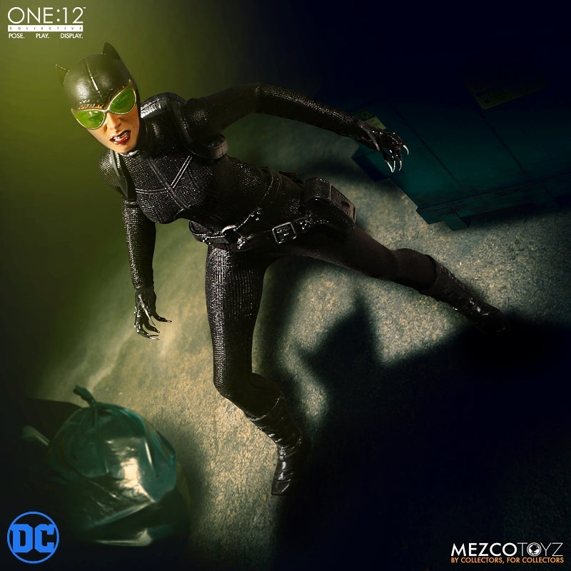 Catwoman(Selina Kyle) - One:12
