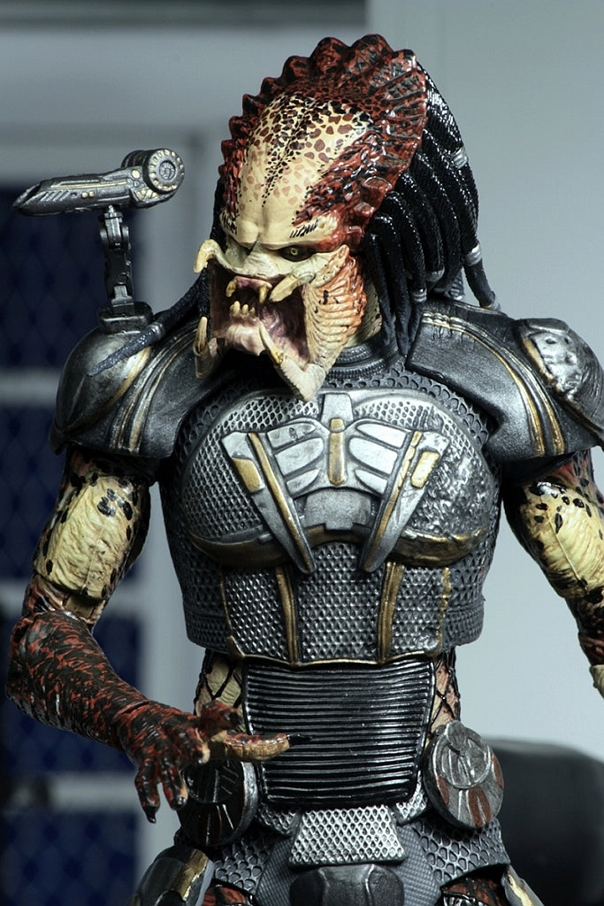 THE PREDATOR/ Fugitive Predator Ultimate 7 Inch Action Figure