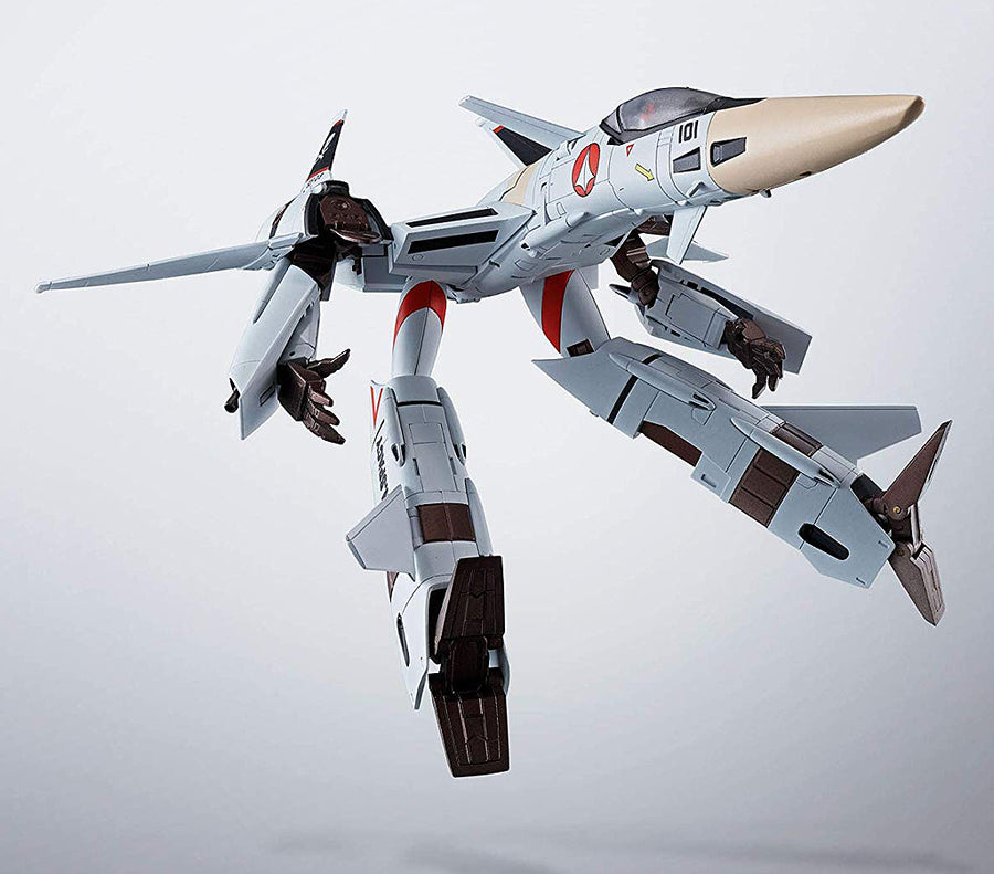 VF-4 Lightning III - Choujikuu Yousai Macross: Flash Back 2012