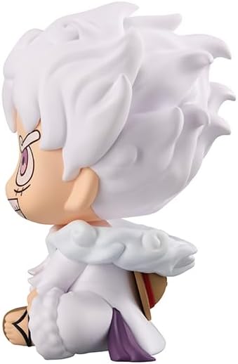 BANDAI ONE PIECE BEYOND THE LEVEL Monkey D Luffy Gear 5 White