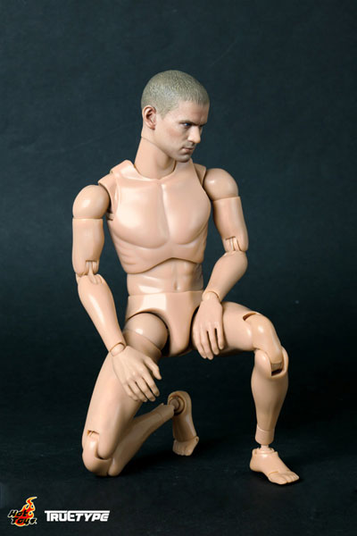 Hot Toys TrueType 1/6 Scale Action Figure Body: New Generation/ Caucasian Male (Narrow Shoulders Ver.3)　