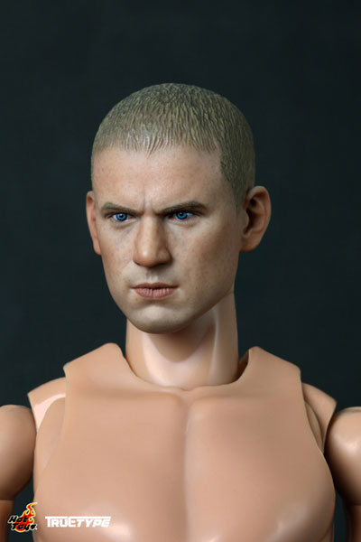 Hot Toys TrueType 1/6 Scale Action Figure Body: New Generation/ Caucasian Male (Narrow Shoulders Ver.3)　