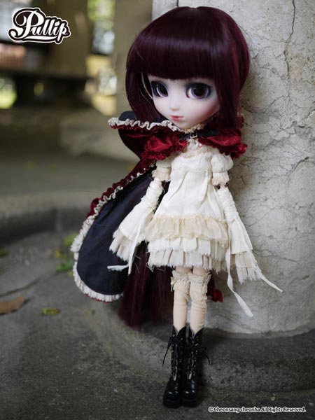 Pullip / Bloody Red Hood Regular Size Complete Doll