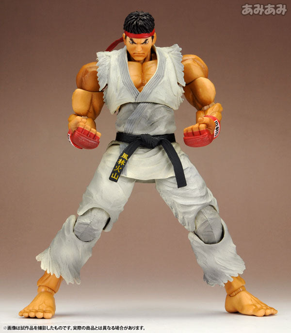 Super Street Fighter 4 - Play Arts Kai Vol.1 Ryu Action Figure