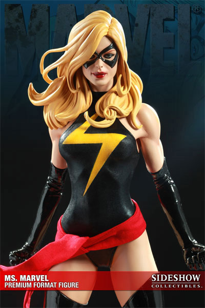 Marvel - 1/4 Scale Premium Figure: Ms. Marvel