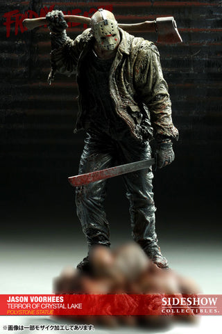 Friday the 13th - Statue: Jason Voorhees (The Terror of Crystal Lake)