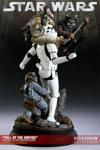 Star Wars VS. Diorama Series - Ewoks VS Stormtrooper (Fall Of The Empire)