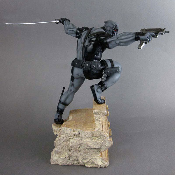 Fine Art Statue Deadpool X-FORCE COLDCAST　