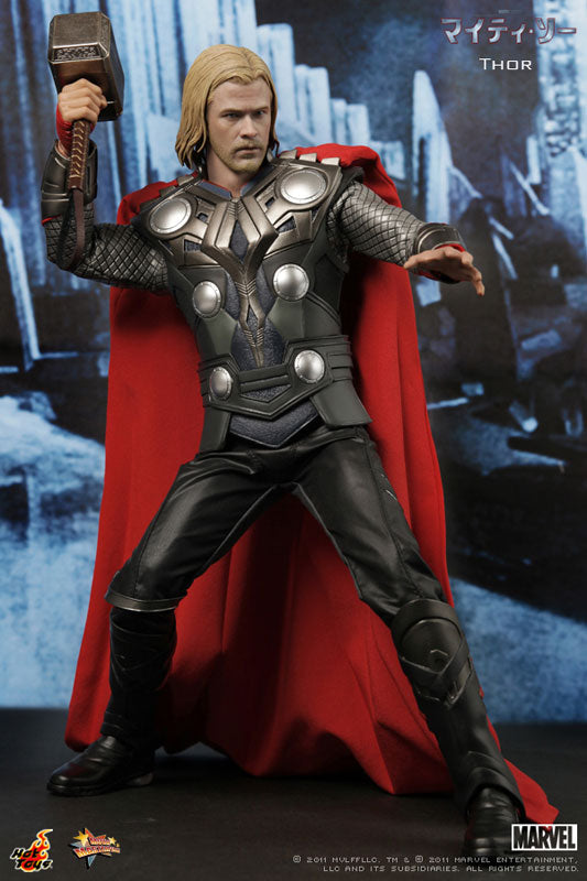 Movie Masterpiece - Thor 1/6 Scale Figure: Thor