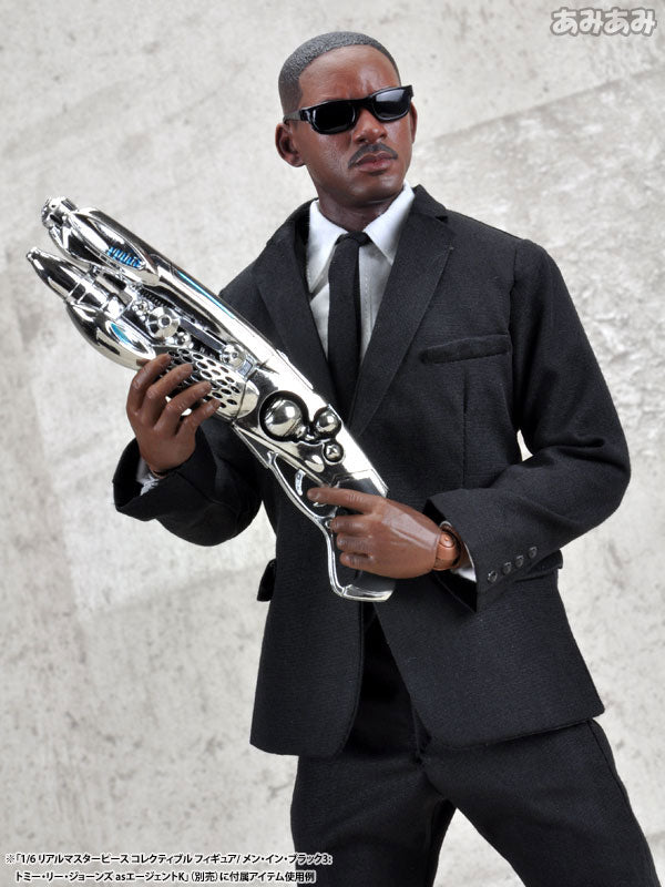 1/6 Real Masterpiece Collectible Figure - Men in Black 3: Will