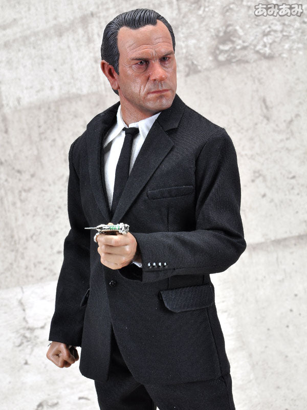 1/6 Real Masterpiece Collectible Figure - Men in Black 3: Tommy Lee Jones as Agent K