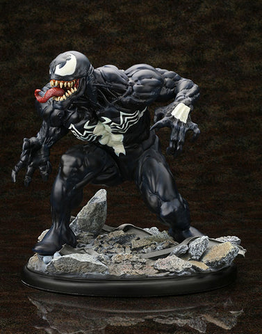 the AMAZING SPIDER-MAN Fine Art Statue Venom Unbound　
