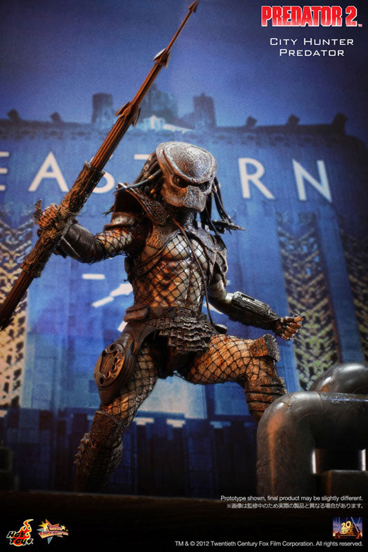 Movie Masterpiece - Predator 2 1/6 Scale Figure: City Hunter Predator