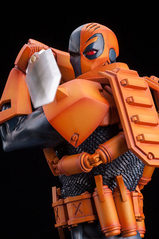 ARTFX - Death Stroke 1/6