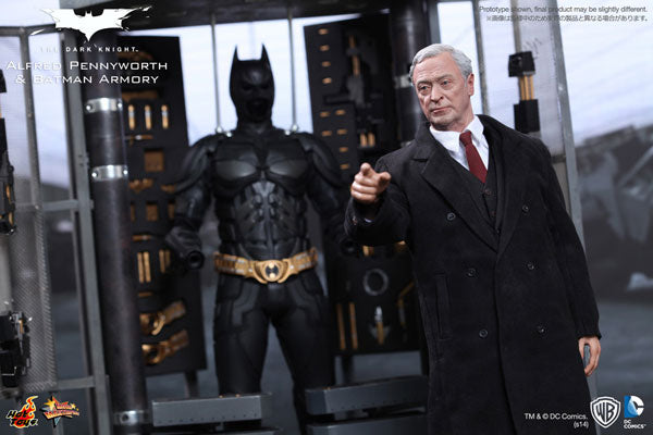 Movie Masterpiece 1/6 Scale Fully Poseable Figure "Dark Knight" Alfred Pennyworth & Batman Armory　