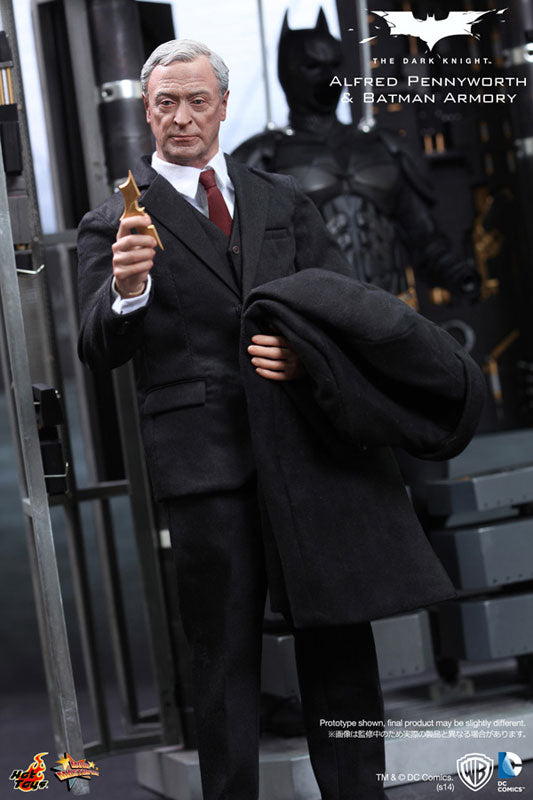 Movie Masterpiece 1/6 Scale Fully Poseable Figure "Dark Knight" Alfred Pennyworth & Batman Armory　