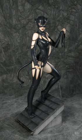 [Mamegyorai Limited Distribution] Fantasy Figure Gallery - DC Comics Collection: Catwoman 1/6 Resin Statue　
