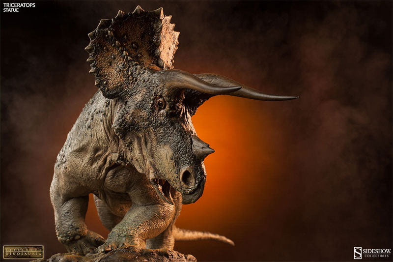 Dinosauria Statue - Triceratops