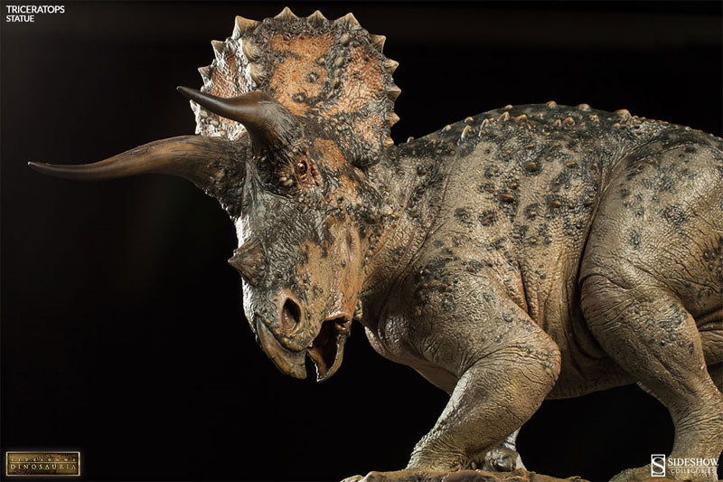 Dinosauria Statue - Triceratops