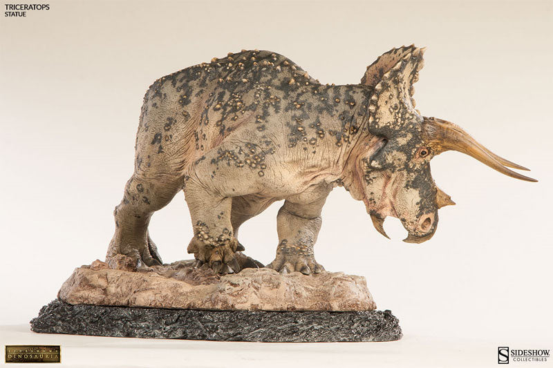 Dinosauria Statue - Triceratops