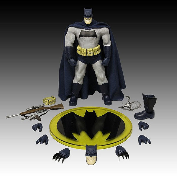 Batman:The Dark Knight Returns - Mezco Direct Limited Batman 1/12