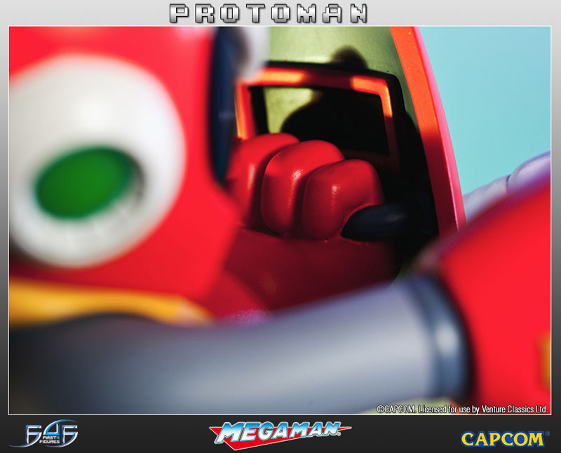 Mega Man 3 - Proto Man 13 Inch Statue